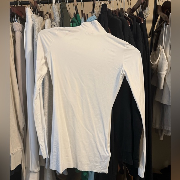 Prada turtleneck - Picture 7 of 9